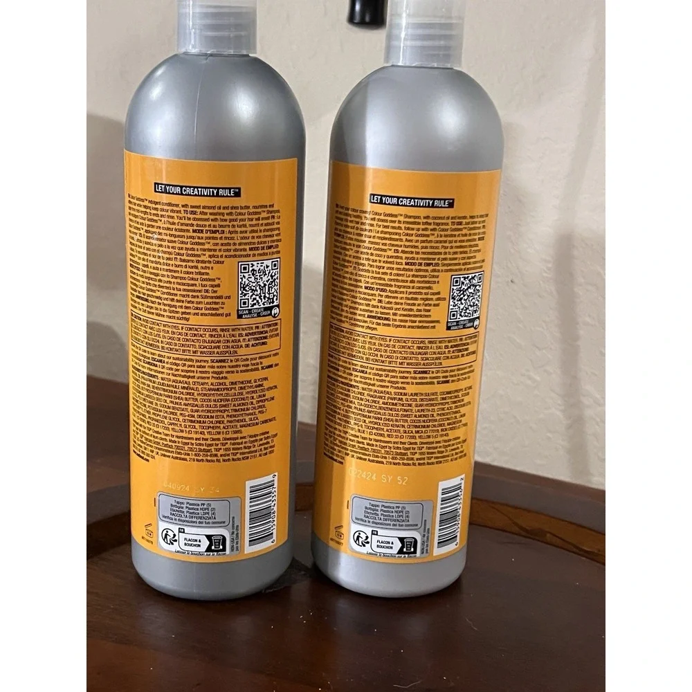 TIGI Bed Head smooth help